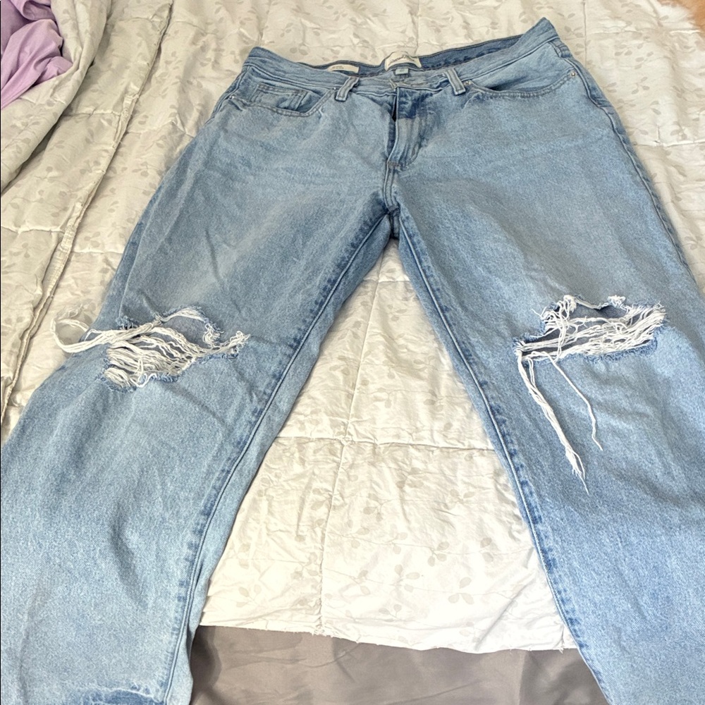 Universal Thread Light Blue Distressed Boyfriend Jeans